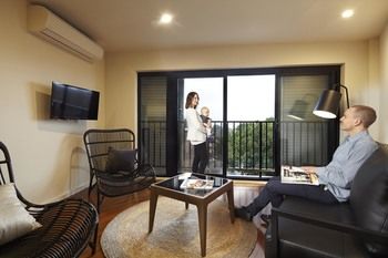 Randwick Central Suites - Dalby Accommodation 9