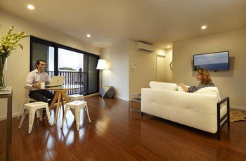 Randwick Central Suites - Dalby Accommodation 11