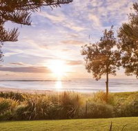 Kims Beachside Lodges - Dalby Accommodation