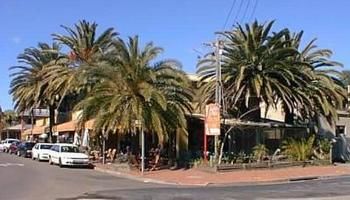 Terrigal Lagoon Bed And Breakfast - Dalby Accommodation 1