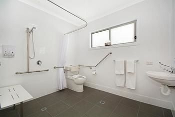 Cooroy Luxury Motel Apartments Noosa - Dalby Accommodation 1
