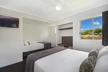 Cooroy Luxury Motel Apartments Noosa - Dalby Accommodation 7