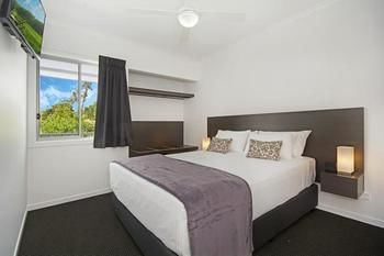 Cooroy Luxury Motel Apartments Noosa - Dalby Accommodation 9