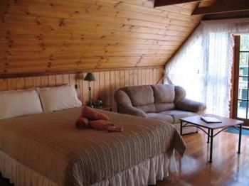 Jervis Bay Cabins - Dalby Accommodation 4