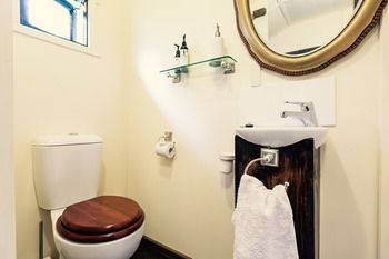 Strathvea Guest House - Dalby Accommodation 16