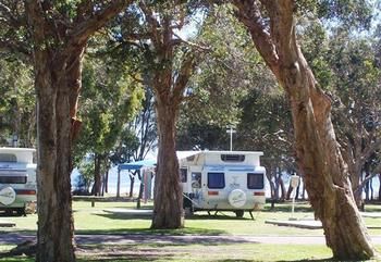 Budgewoi Holiday Park - Dalby Accommodation 3