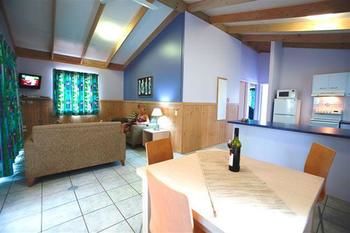 Budgewoi Holiday Park - Dalby Accommodation 6