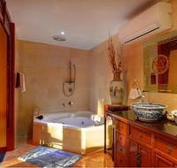 Mt Dandenong Imperial Retreat - Dalby Accommodation