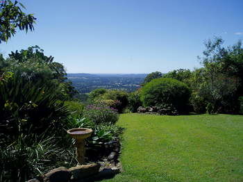 Montville Oceanview Cottages - Dalby Accommodation 1