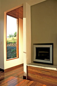Montville Oceanview Cottages - Dalby Accommodation 14