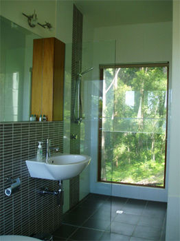 Montville Oceanview Cottages - Dalby Accommodation 17