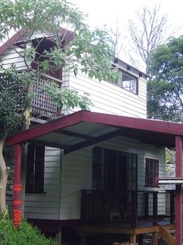 Stones Throw Cottage Bed & Breakfast - Dalby Accommodation 8