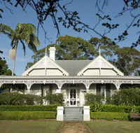 The Villa - Country House Retreat - Dalby Accommodation