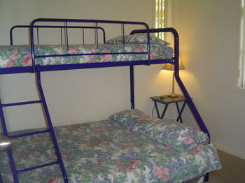 Breeze In Mollymook - Dalby Accommodation 4
