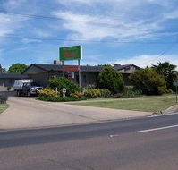 Motabelle Holiday Units - Dalby Accommodation