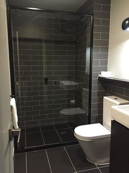 Bayside Towers Serviced Apartments - Dalby Accommodation 1