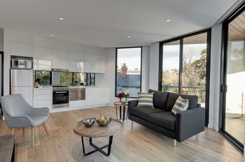 Camberwell Serviced Apartment Hotel - Dalby Accommodation 24