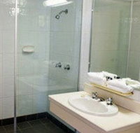 Newcastle Beach Hotel - Dalby Accommodation