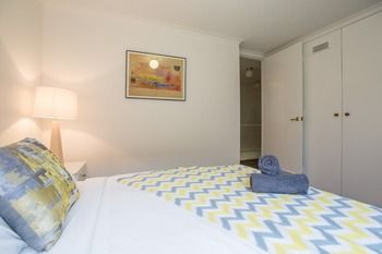 Queens Road Palace - Dalby Accommodation 5