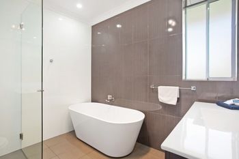 Belmont Executive Apartments - Dalby Accommodation 3