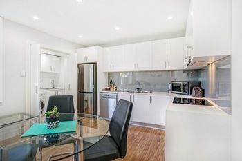 Belmont Executive Apartments - Dalby Accommodation 7