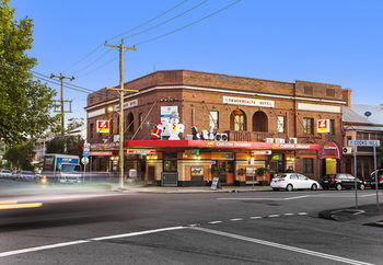Commonwealth Hotel Newcastle - Dalby Accommodation 0