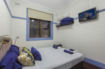 Commonwealth Hotel Newcastle - Dalby Accommodation 1