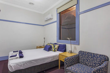 Commonwealth Hotel Newcastle - Dalby Accommodation 2