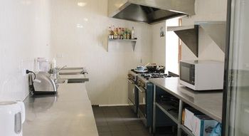 Mad Monkey Backpackers On Broadway - Adults Only - Dalby Accommodation 18