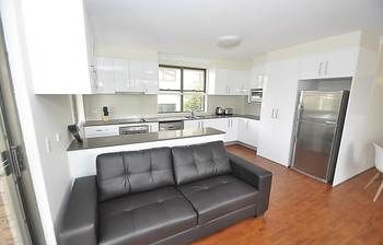 Balmain 4 Mont Furnished Apartment - Dalby Accommodation 5