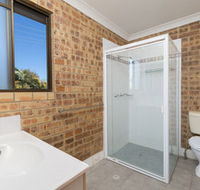 Golden Beach Motor Inn - Dalby Accommodation