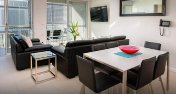 Hamilton Executive Apartments - Dalby Accommodation 3