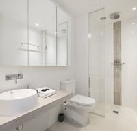 Melbourne Fully Self Contained Modern Studio Apartment 4505B - Dalby Accommodation