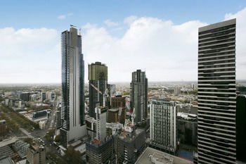 Melbourne Fully Self Contained 1 Bed Apartment 4007 Bek - Dalby Accommodation 1