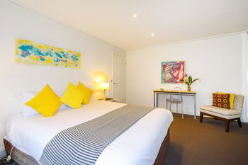 UrbanMinder @ Margeaux - Dalby Accommodation 12