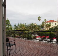 Coogee Bay Hotel Pub Style - Dalby Accommodation