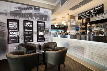 The Granville Hotel - Dalby Accommodation 4