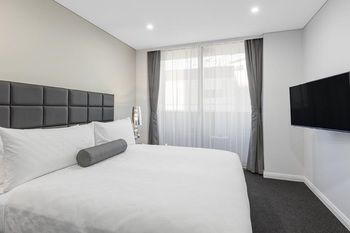 Meriton Serviced Apartments North Sydney - Dalby Accommodation 12