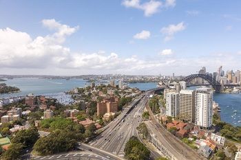 Meriton Serviced Apartments North Sydney - Dalby Accommodation 24