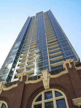 Melbourne Short Stay Apartments Lonsdale - Dalby Accommodation 2