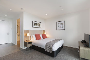 Melbourne Short Stay Apartments Lonsdale - Dalby Accommodation 14