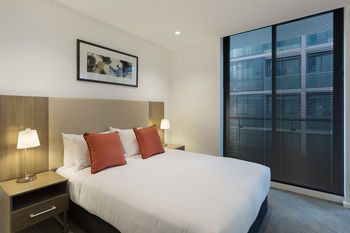 Melbourne Short Stay Apartments Lonsdale - Dalby Accommodation 19