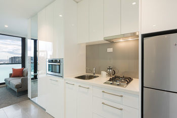 Melbourne Short Stay Apartments Lonsdale - Dalby Accommodation 21