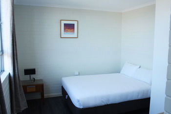 Coogee Prime Lodge - Dalby Accommodation 7