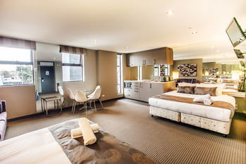 Comfy Kew Apartments - Dalby Accommodation 9