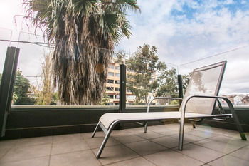 Comfy Kew Apartments - Dalby Accommodation 16