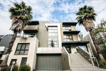 Comfy Kew Apartments - Dalby Accommodation 17