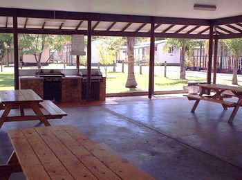 Gateway Lifestyle Myola - Dalby Accommodation 0