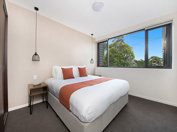 Altitude On Montville - Dalby Accommodation 14
