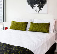 AKOM Melbourne - Dalby Accommodation